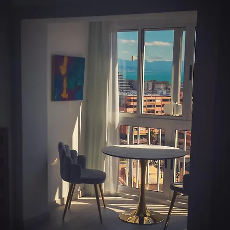 Apartment Mrv Waves & Views